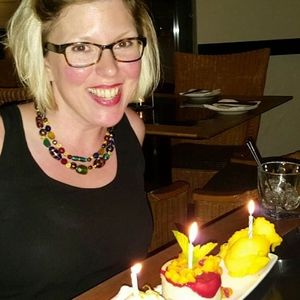 Meet your Posher, ZeneÃ©